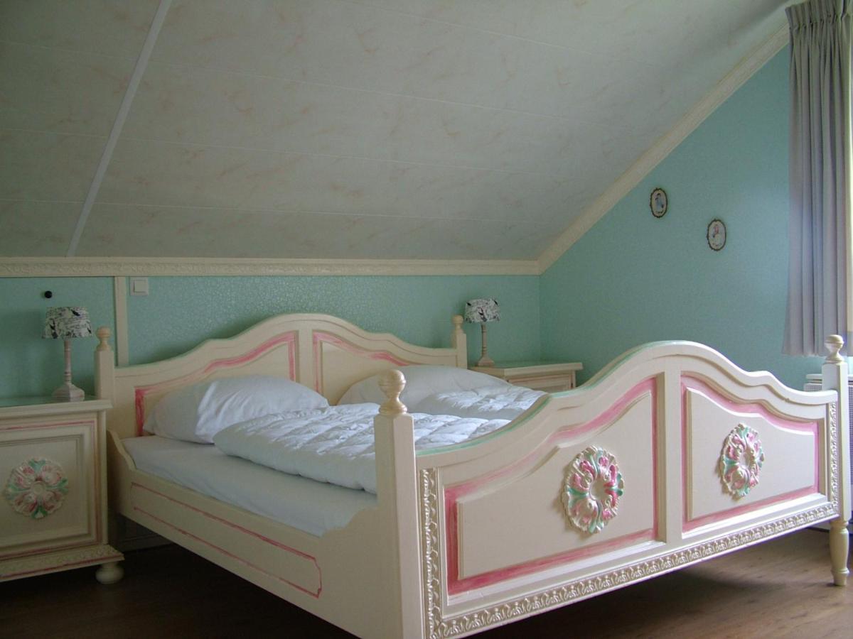 B&B Elbahof, Goed En Goedkoop! Hem Bagian luar foto