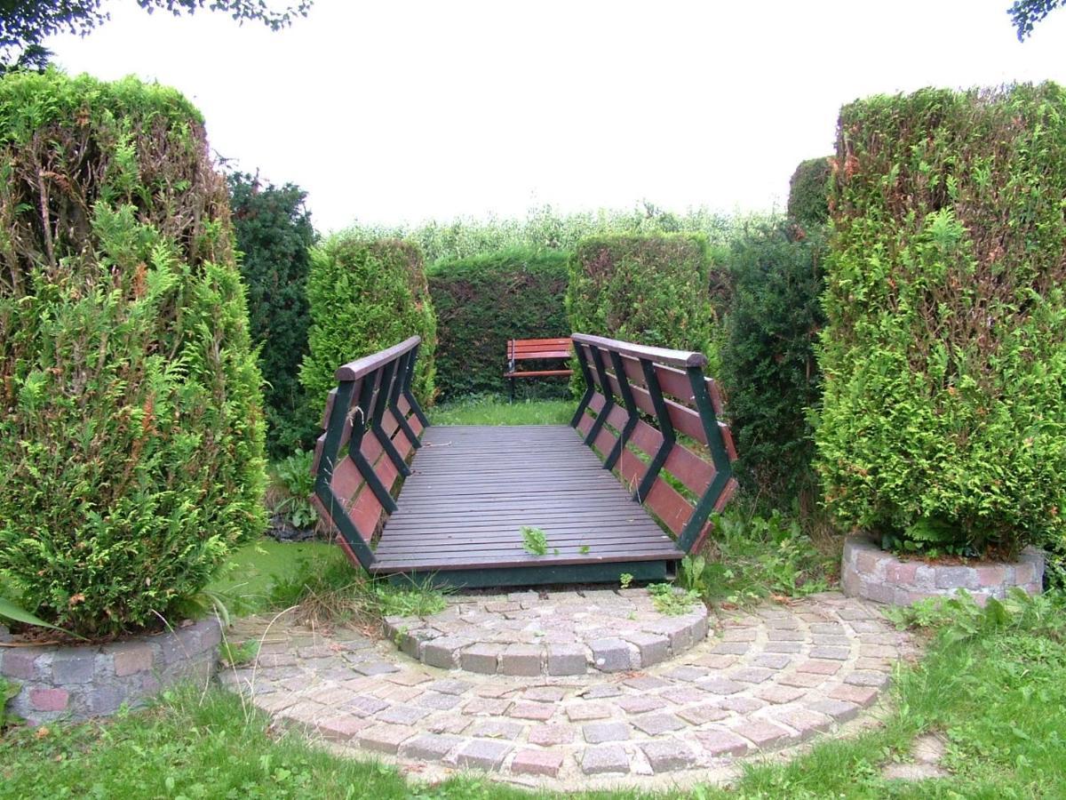 B&B Elbahof, Goed En Goedkoop! Hem Bagian luar foto