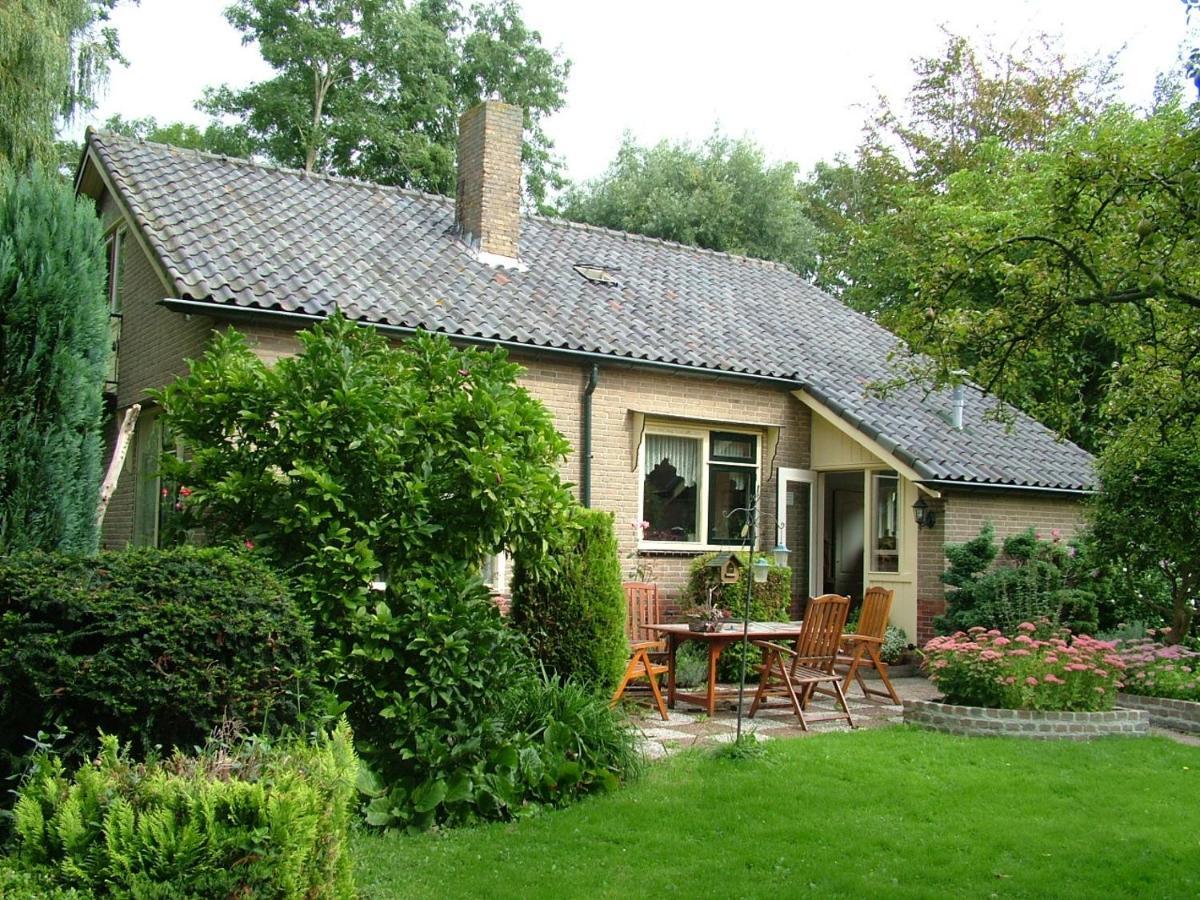 B&B Elbahof, Goed En Goedkoop! Hem Bagian luar foto